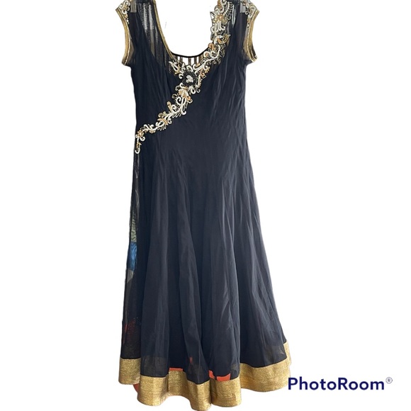 Heavy work Elegant Net Kurta set for Women - Picture 4 of 17